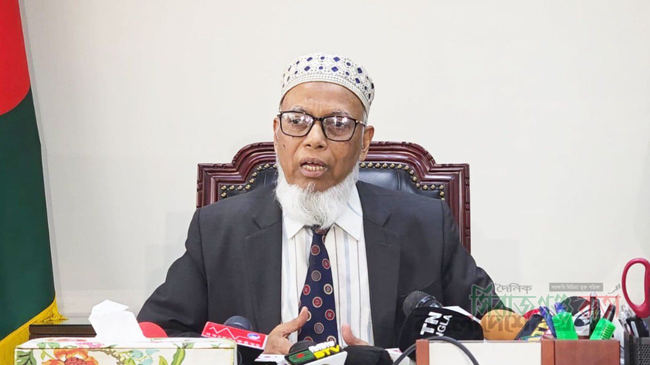 দল বহিষ্কার করলে এমপি পদ যাওয়ার সুযোগ নেই: ইসি মাছউদ