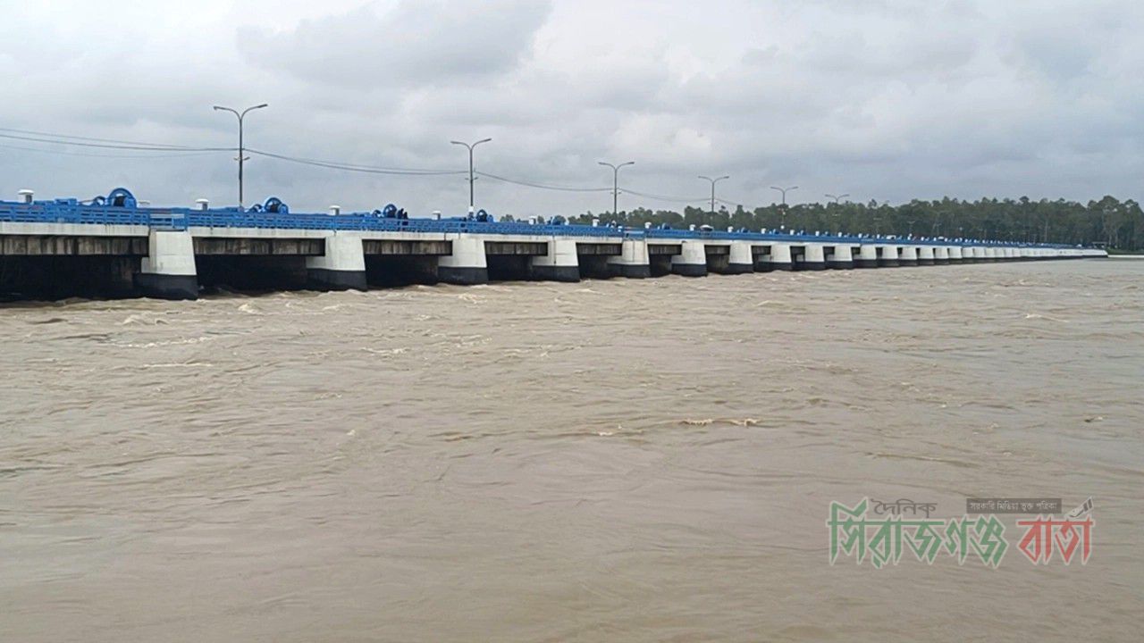 ফের বাড়ল তিস্তার পানি, বন্যা আতঙ্কে চরবাসী