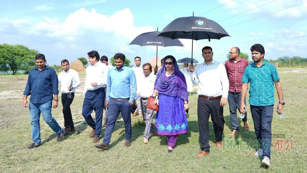 রবীন্দ্র বিশ্ববিদ্যালয়ের স্থায়ী ক্যাম্পাসের নির্ধারিত স্থান পরিদর্শন করলেন পরিবেশ অধিদপ্তরের প্রতিনিধি দল