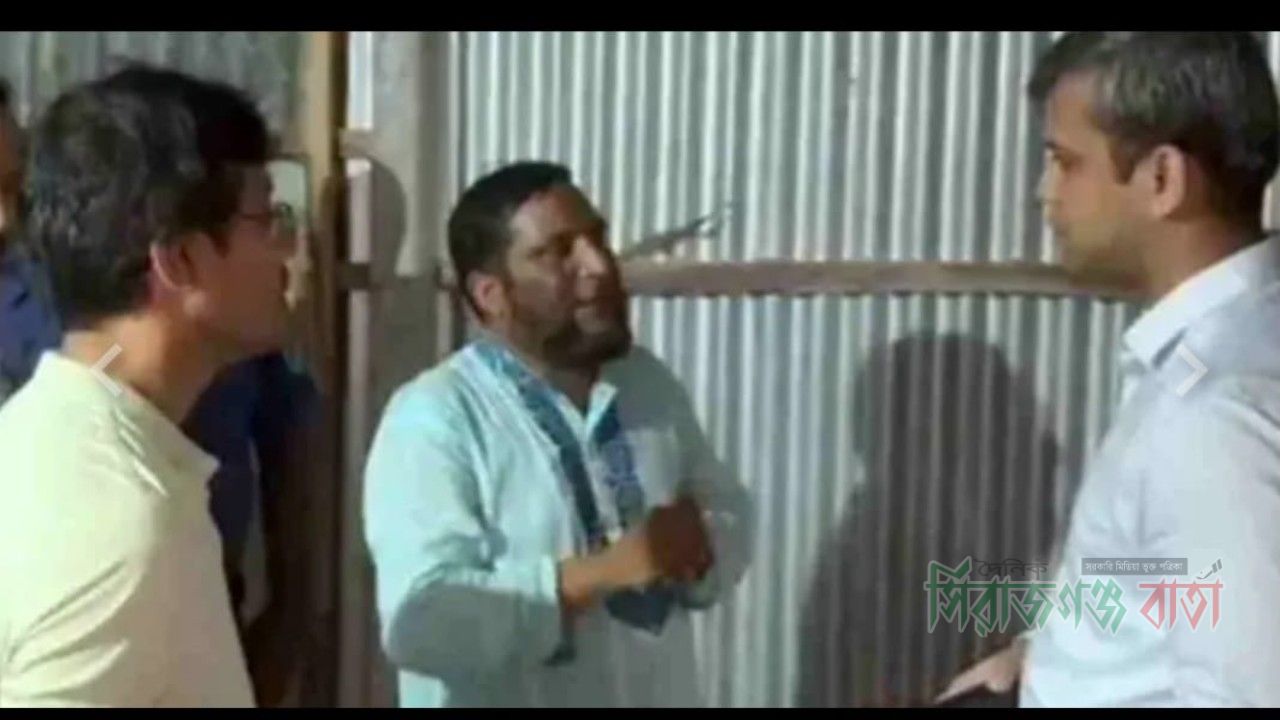কামারখন্দে সার মজুদ রাখায় পদ হারালেন জামায়াত নেতা
